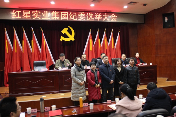 合影.jpg