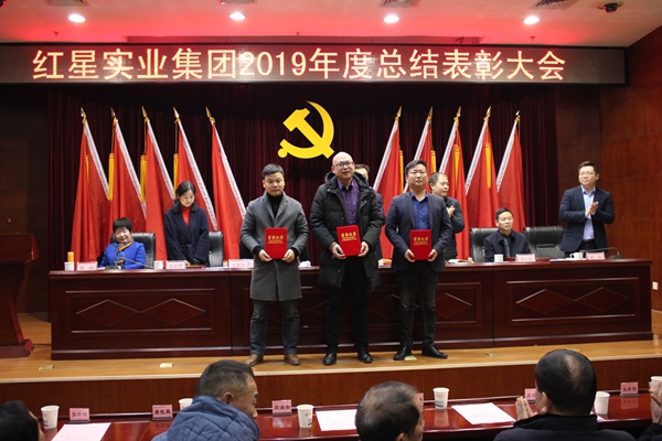 攻坚克难突击手.jpg